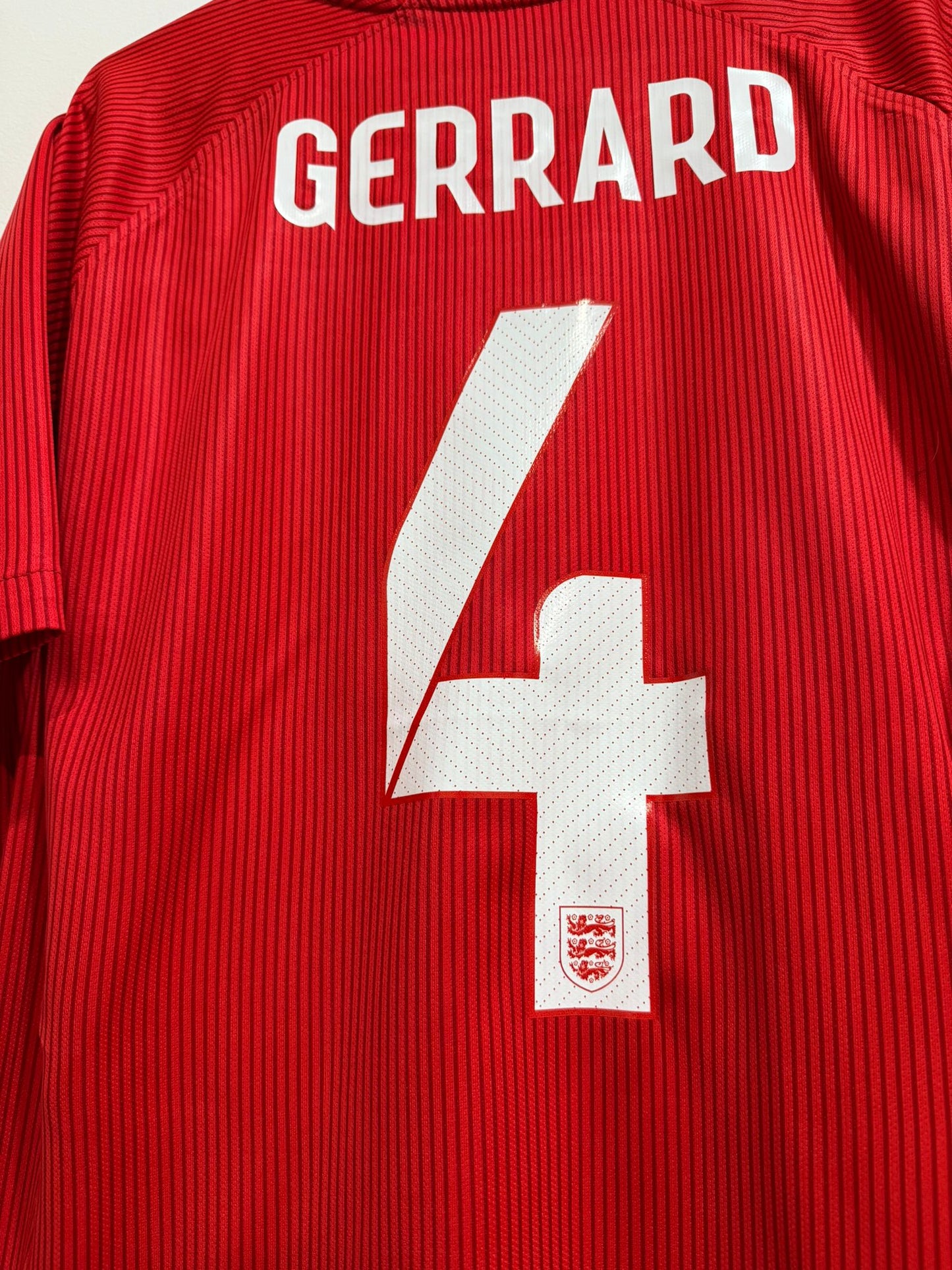 England 2014 Away 4 Gerrard - Medium (9.5/10) - The Authenkits